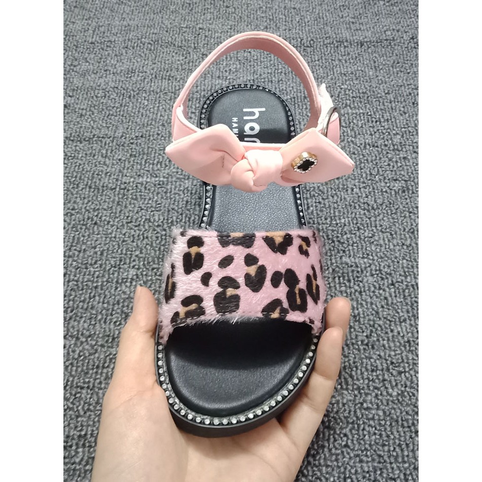 sandal bé gái size 32-37 dễ thương