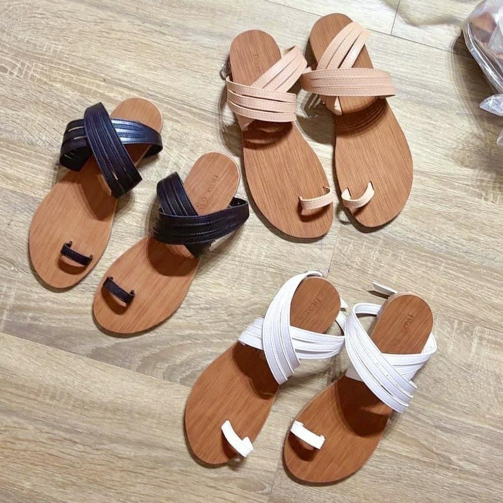 Giày Sandal Nữ Đế Bệt Chiến Binh Xỏ Ngón Quai Chéo Đi Biển 2021