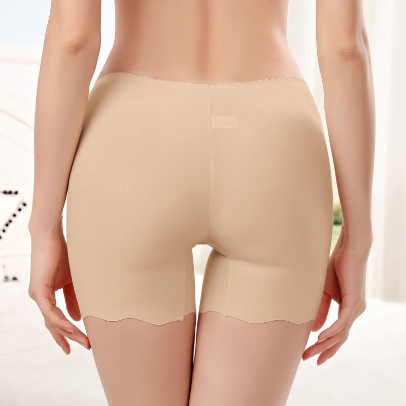 Quần short lụa mềm mại cho nữ