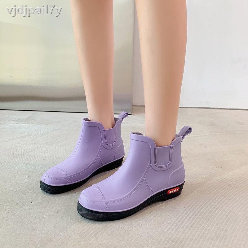 Giày đi mưa mùa thu và đông của phụ nữ ống ngắn cộng với nhung thời trang ủng ấm áp không thấm nước chống trượt