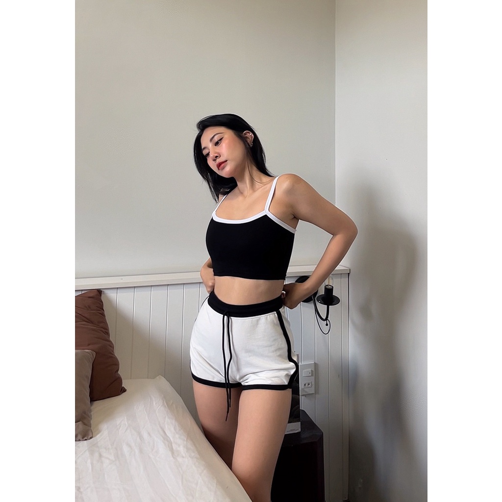 Quần ngắn lưng cao phiên bản cao cấp high waisted booty short dành cho bạn gái LOVEKIUTEE