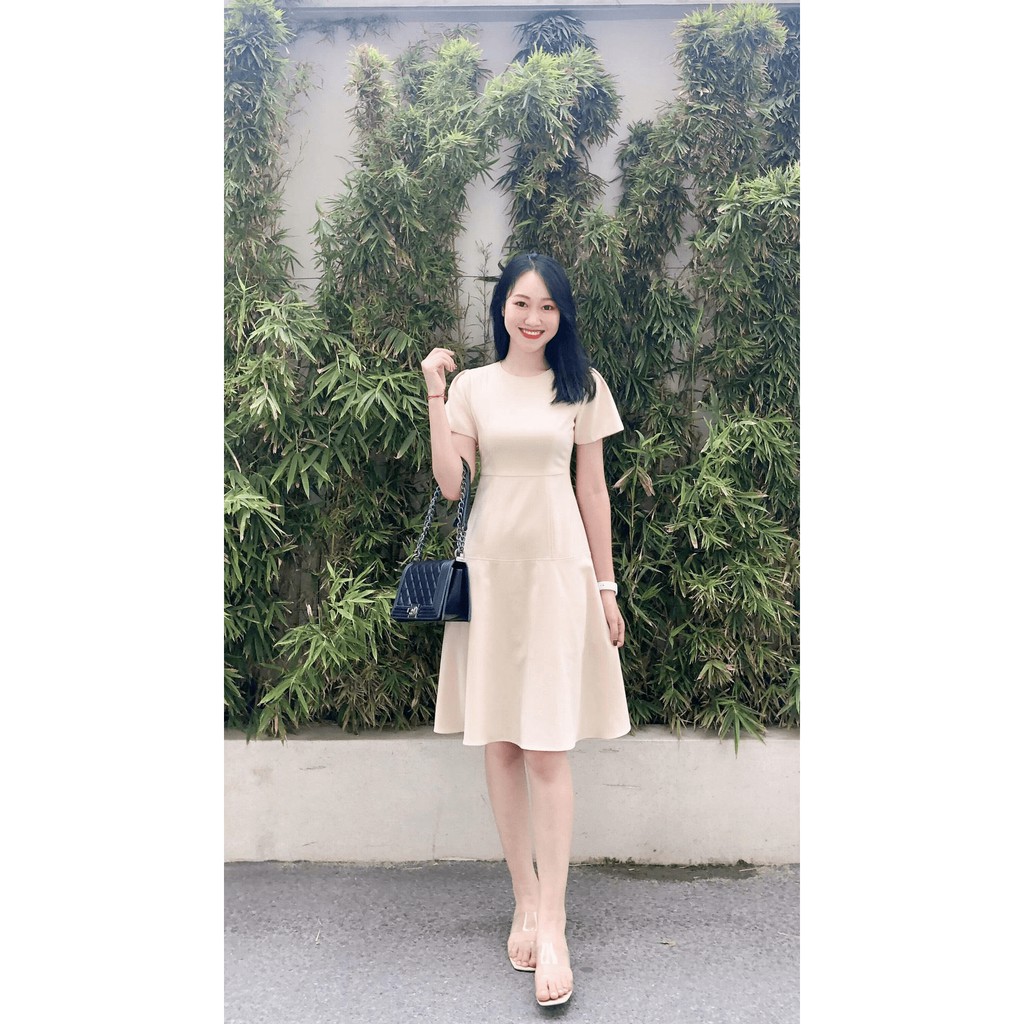 Dori Dress - Chất liệu đũi Nhật cao cấp, mặc một lần là thích mê | BigBuy360 - bigbuy360.vn
