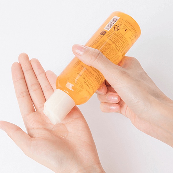 Nước Hoa Hồng Dưỡng Sáng Da Innisfree Tangerine Vita C Skin