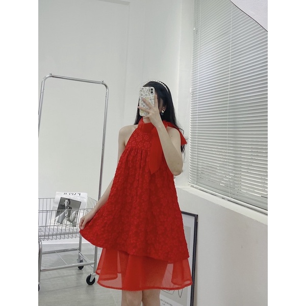 ĐẦM YẾM GẤM NỔI ĐỎ