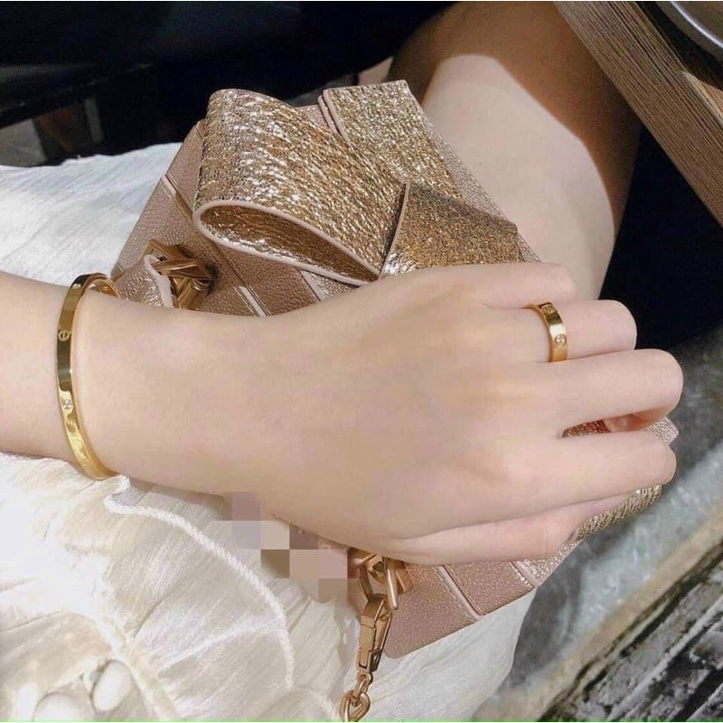 Vòng tay titan cati mạ vàng ko rỉ