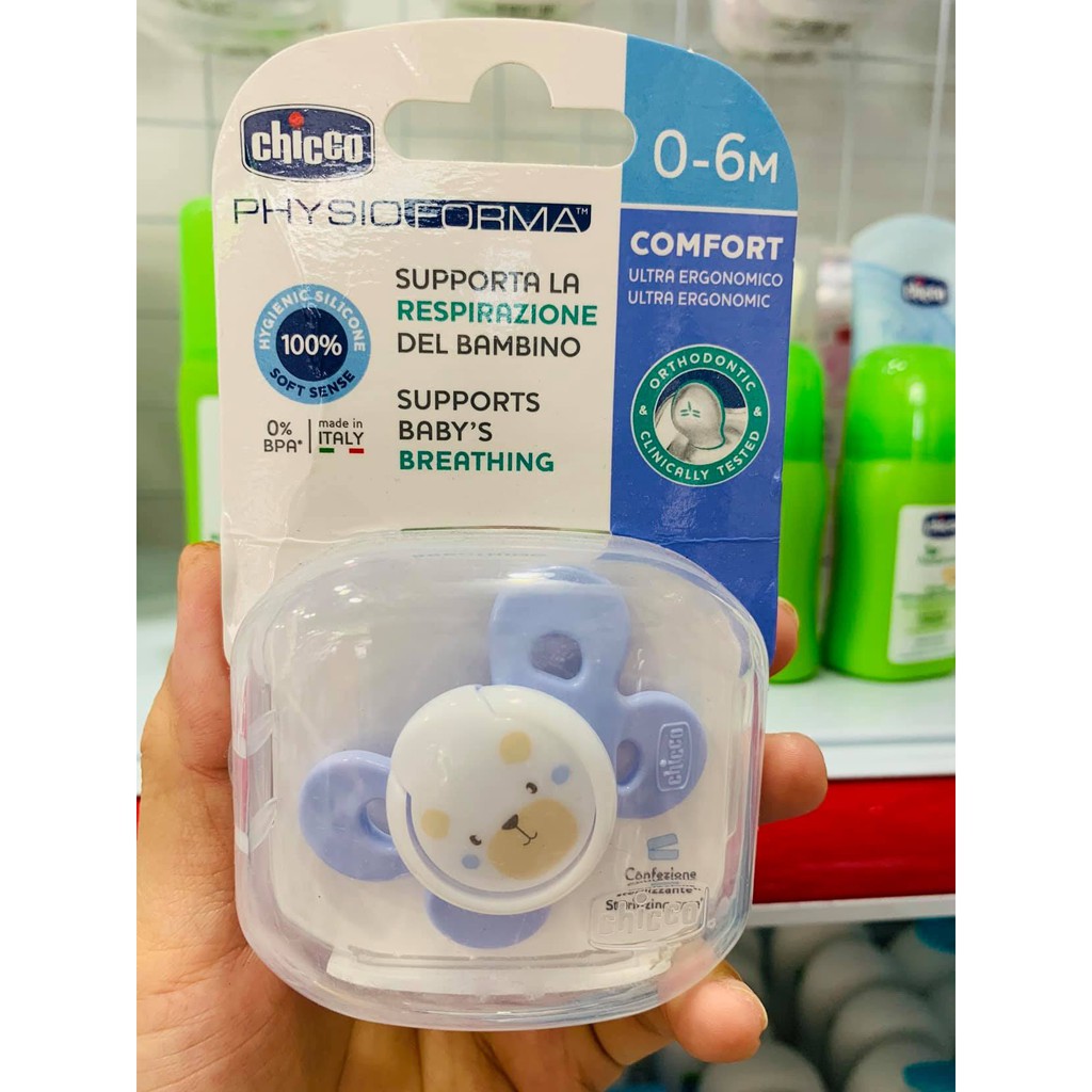 Ty ngậm Silicone Chicco có hộp từ 0-6m