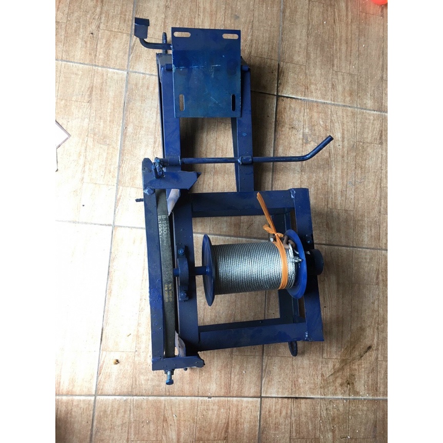Khung máy tời xây dưng chưa có mô tơ sdt 0961989538