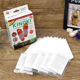 Miếng dán chân thải độc Kinoki hàng Nhật Bản ( 10 miếng / 1 hộp )
