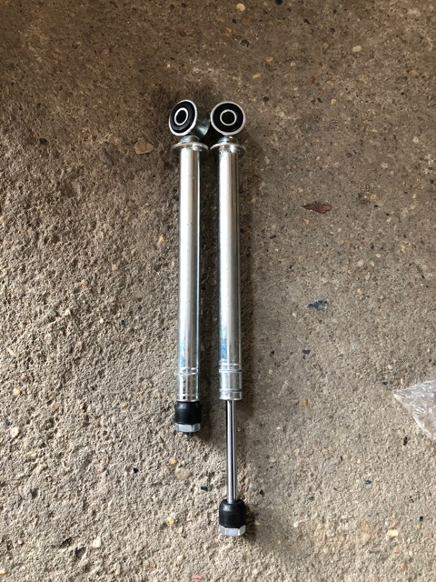 Ty giảm xóc sau viva hãng Detex