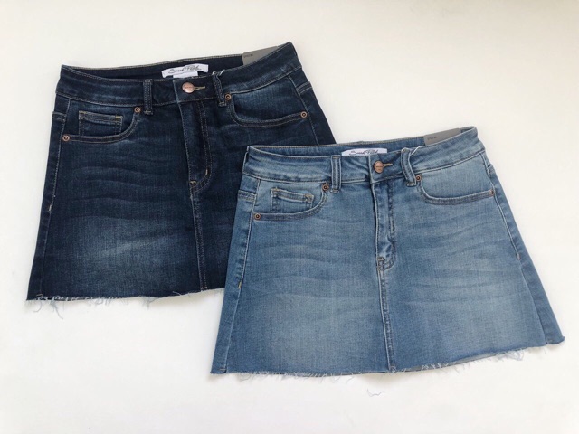 Quần váy jeans lai cắt Sneak Peek | BigBuy360 - bigbuy360.vn
