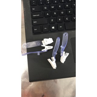 Kẹp thẻ nhựa đeo túi
