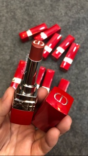 Son thỏi Dior Ultra Lip Care UNBOX
