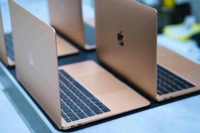 Máy tính xách tay Apple Macbook Air 2018 MVFH2 MVFK2 MVFM2 Core i5/ 8GB/ 128GB - Hàng Chính Hãng