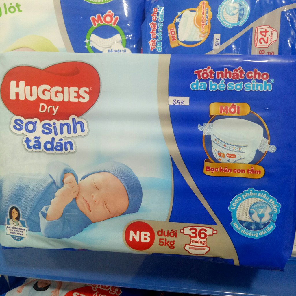 TÃ DÁN SƠ SINH Huggies NB 74 miếng