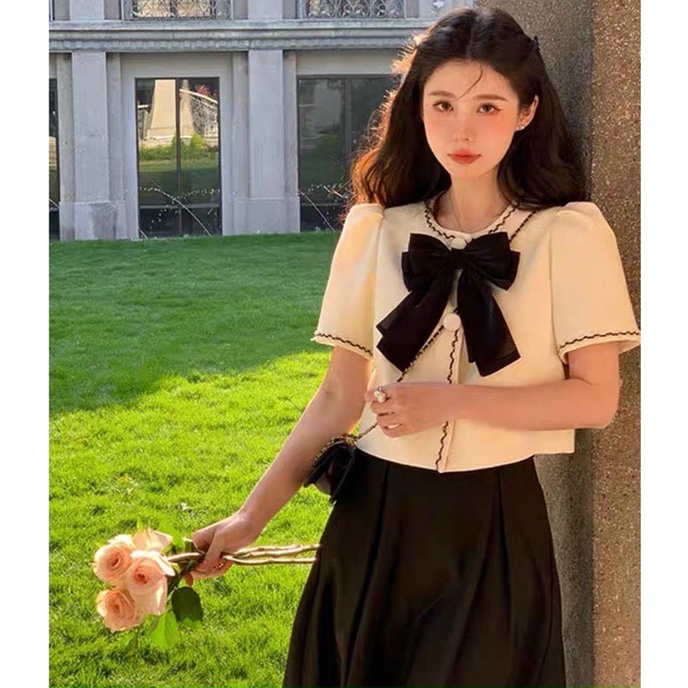 Sét Đồ Bộ Nữ Áo Nơ Ngực Cài Nút Thật & Chân Váy Thiết Kế Sang Chảnh Đi Làm Công Sở, Đi Chơi Du Lịch Cực Xinh Đẹp