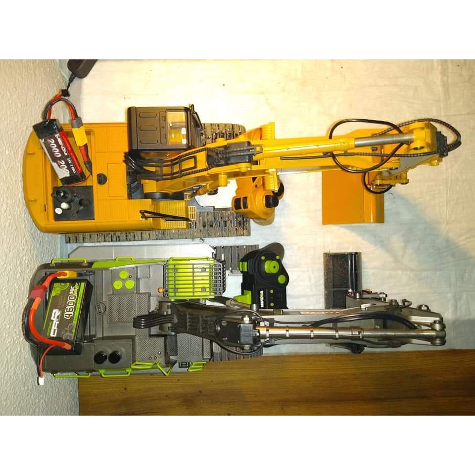 XE MÁY XÚC ĐIỀU KHIỂN 23 KÊNH WEILI 16800