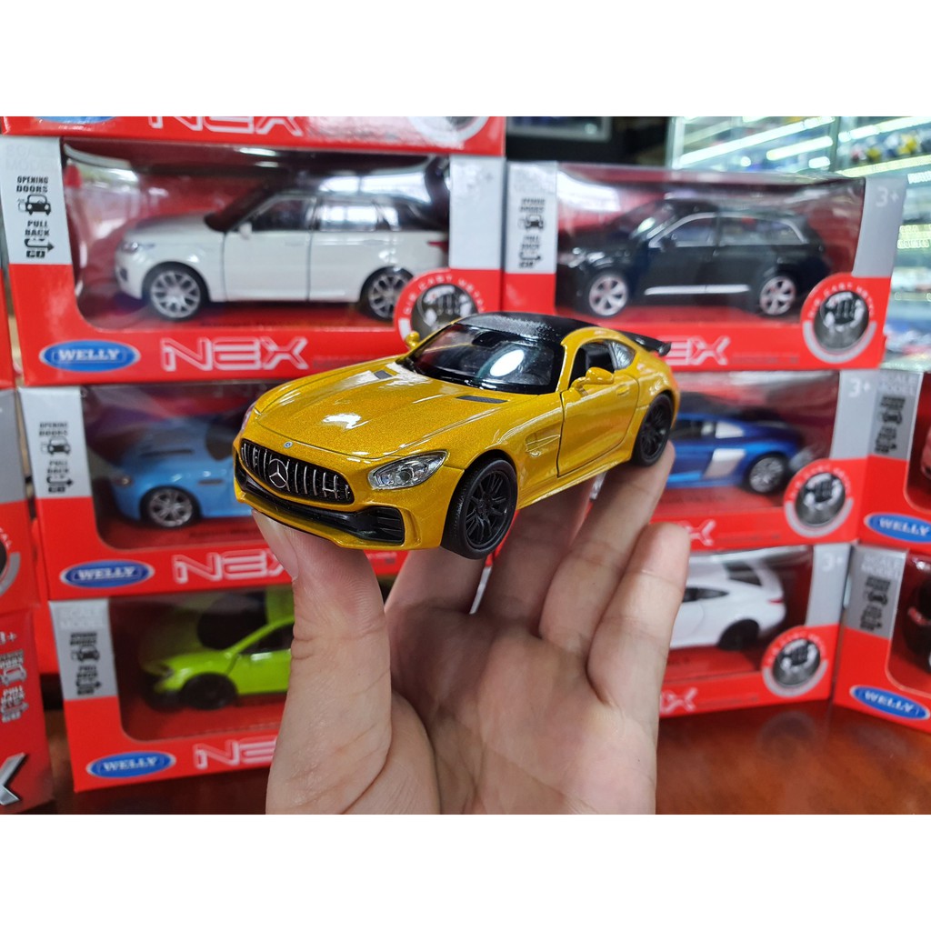 Xe Mô Hình Mercedes-AMG GT-R 1:36 Welly ( Vàng )