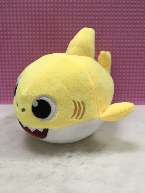 Thú bông baby shark phát nhạc