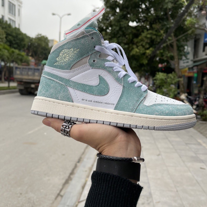 Jordan 1 Tubor Green (Ảnh Thật + Full Hộp)