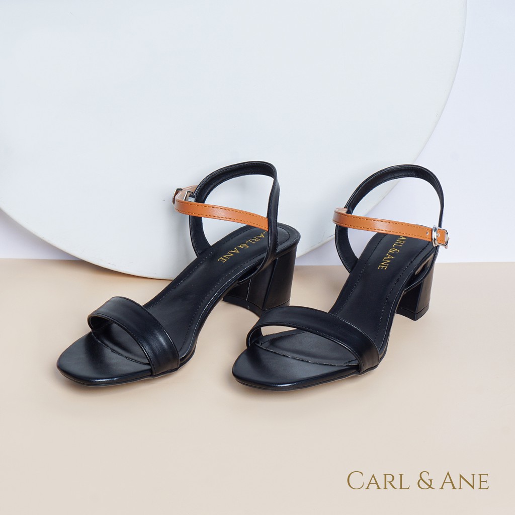 Carl &amp; Ane - Giày sandal nữ phối dây cao 5cm màu kem phối xanh rêu_ CS004