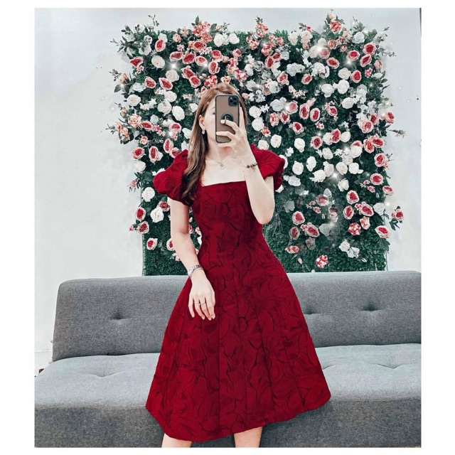 Váy đầm dự tiệc sang trọng chất gấm xòe nơ lưng tay bo bồng V0083 màu trắng đỏ VENUS DRESS