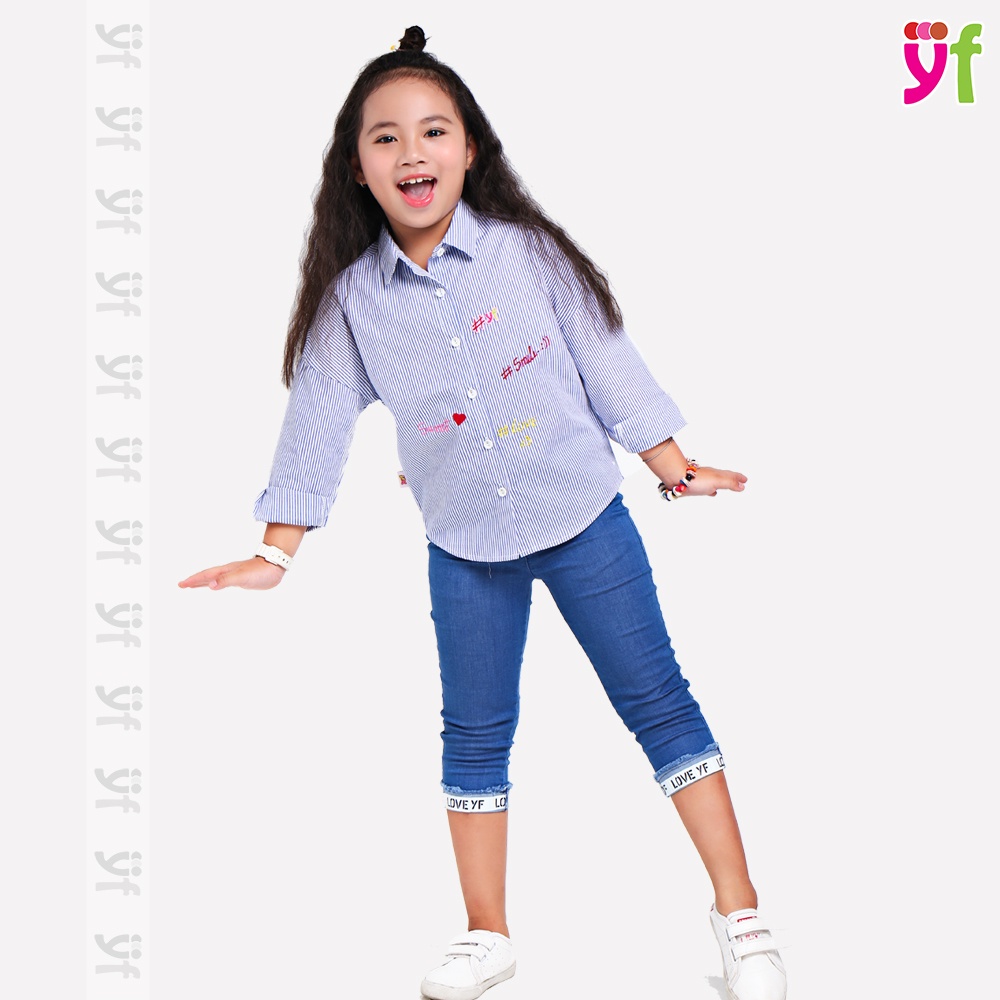 Áo Sơ Mi Bé Gái Tay Dài Thêu Smile YF - 9AX546