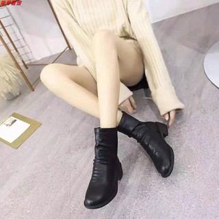 Giày bốt cổ thấp nữ xinh xắn