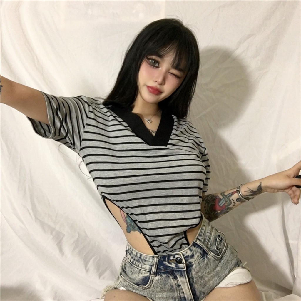 ☽☃ Áo Croptop liền thân bodysuit kẻ cộc tay cổ V cá tính ALT18 | BigBuy360 - bigbuy360.vn