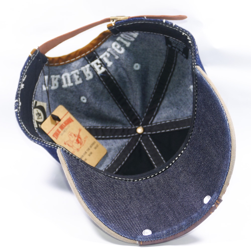 Nón kết ông địa True Religion loại xịn thêu một nữa - Chất liệu vải Jeans cao cấp, vá da trước kết tạo nên sự đẳng cấp