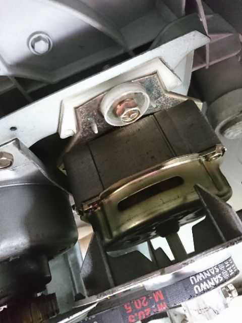 Mô tơ máy giặt loại to, khe dày.