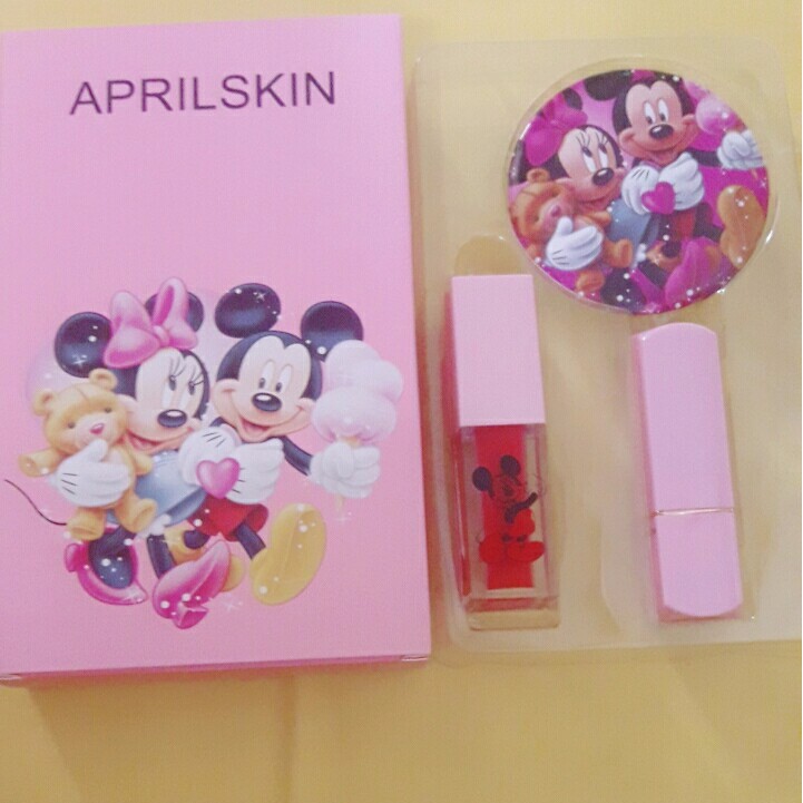 Set Son April Skin Mickey and Minnie