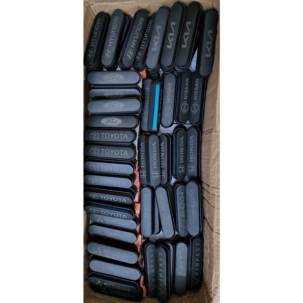 Bảng báo số điện thoại chủ xe giá rẻ-Logo các hãng xe