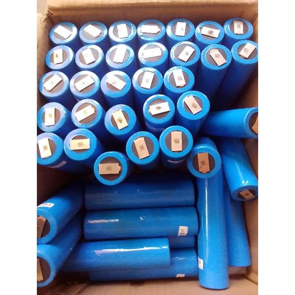 Pin lithium 3,2v-15ah 2 đầu bắn kẽm  tặng thêm khung