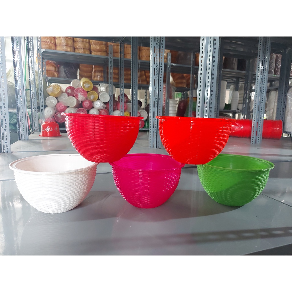Chậu treo mây đệm miệng vành đủ màu, chất liệu nhựa cứng 22 x 15cm