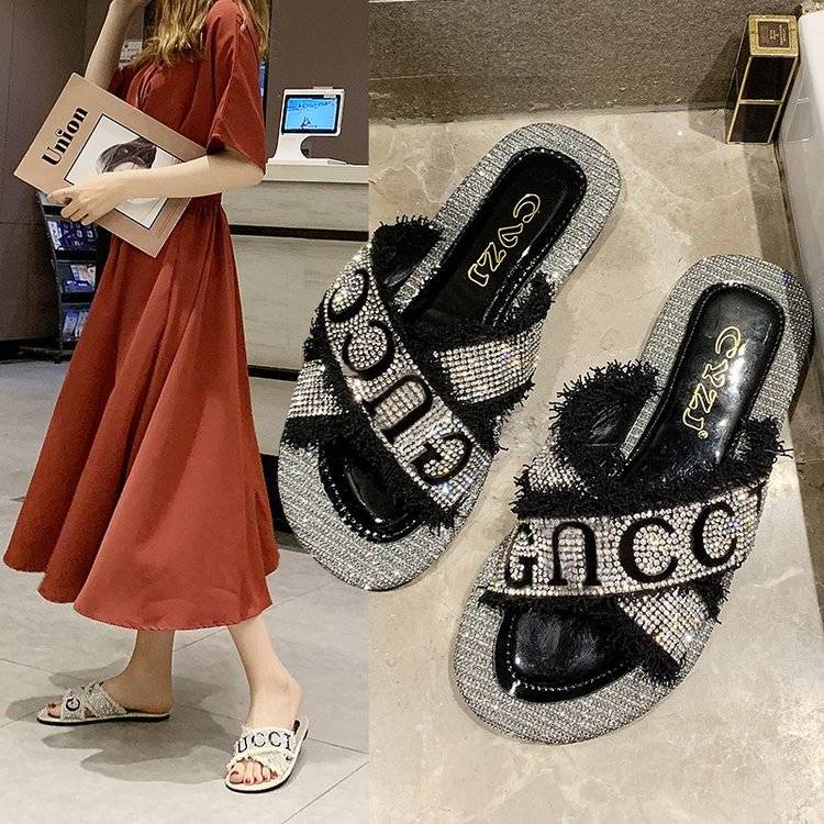 Dép quai chéo đế bằng đính đá phong cách Hàn Quốc mới cho học sinh