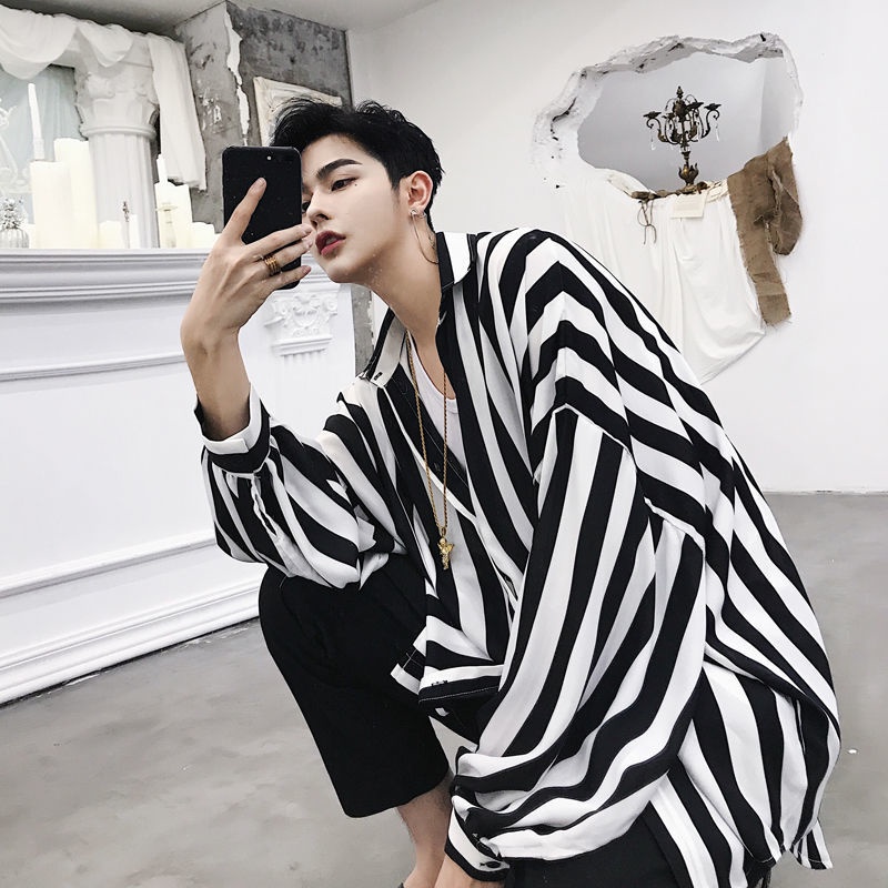 Áo Sơ Mi Dáng Rộng Họa Tiết Kẻ Sọc Trắng Đen Thời Trang Mùa Hè Thoải Mái