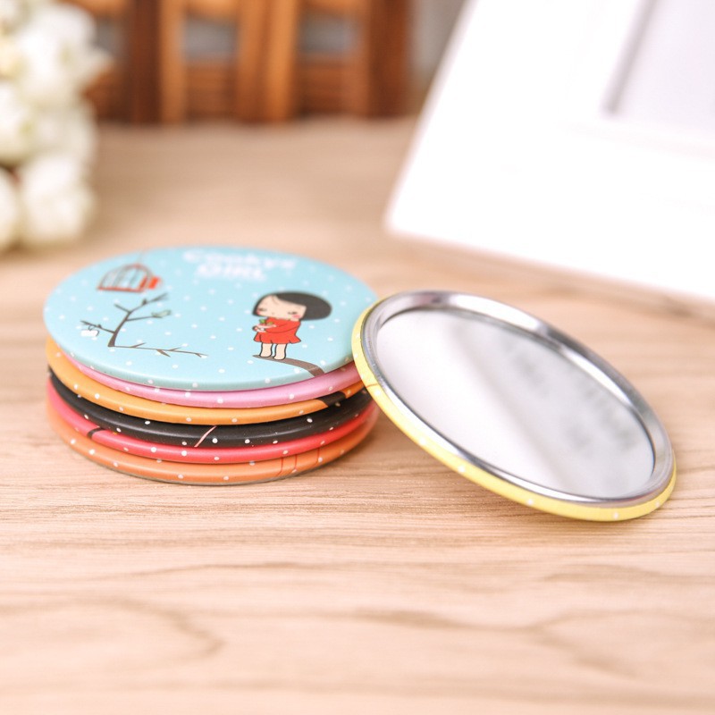 Gương trang điểm mini cầm tay Hàn Quốc siêu cute - đồ vật cần có trong túi
