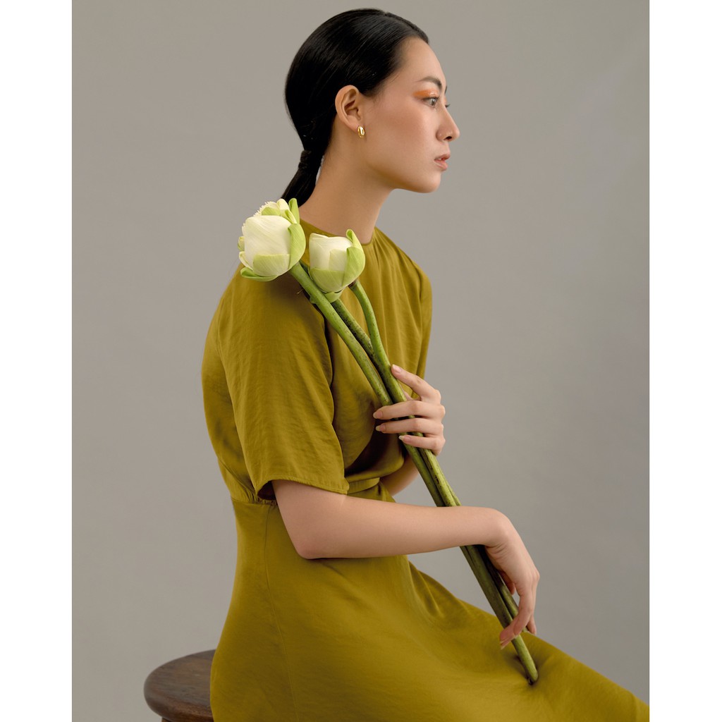 [Mã FAMALLT5 giảm 15% đơn 150k] MAUVE - Đầm lụa THANH | BigBuy360 - bigbuy360.vn