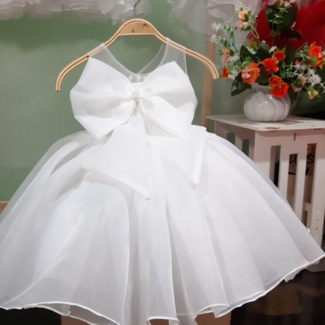 Váy công chúa cho bé