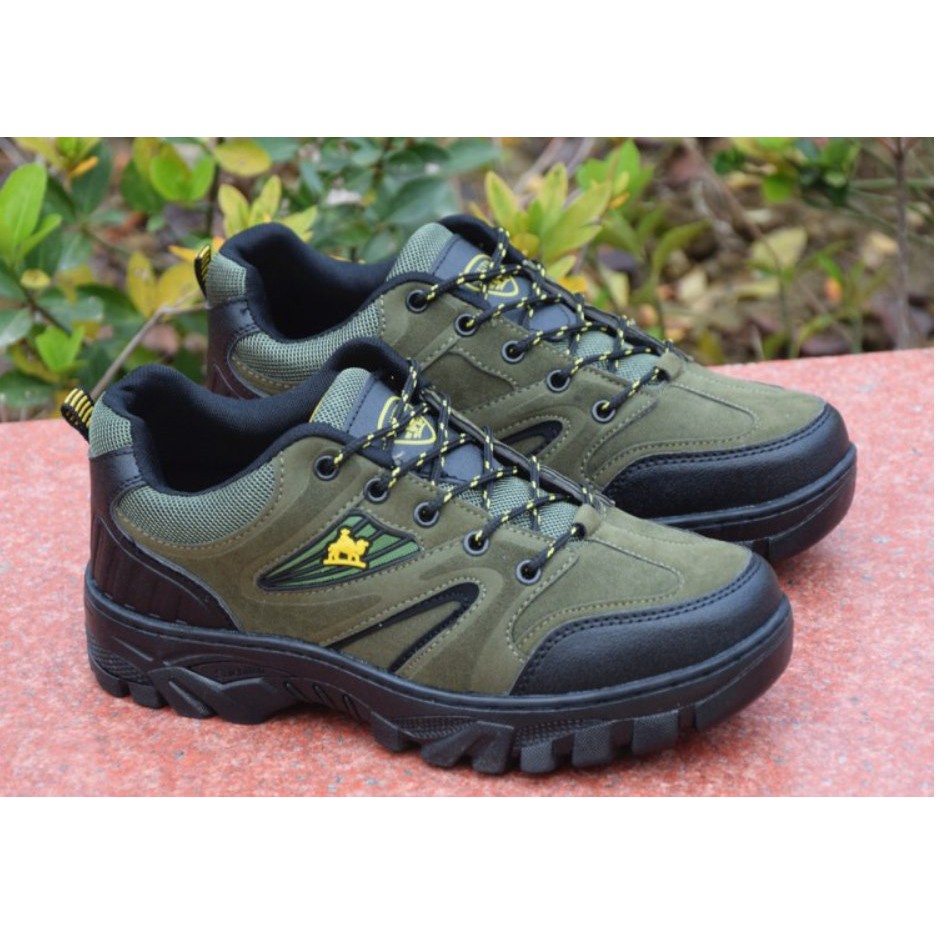 Giày Leo Núi,Trekking Chống Thấm Nước,  Giày Thể Thao Nam mã SS46