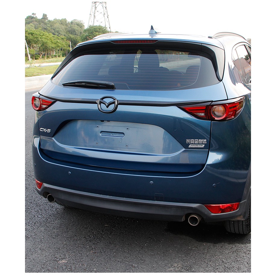 Khuôn Cốp Sau MAZDA CX5 Bằng Sợi CARBON