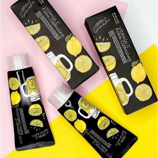 Sữa Rửa Mặt Dưỡng Trắng Sáng Da Chiết Xuất Chanh 3W Clinic Vitamin C Foam Cleansing100ml