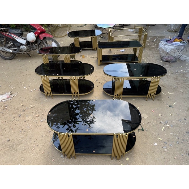 bàn trà chân sắt sơn tinh điện kính cường lực 10mm