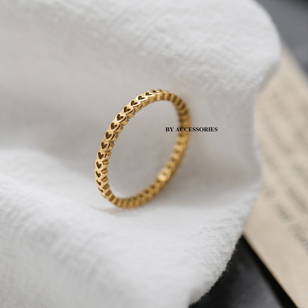Nhẫn nữ titan chuỗi trái tim nhỏ xinh mạ vàng 18K không gỉ