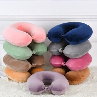 Gối cổ cao su non cao cấp.
