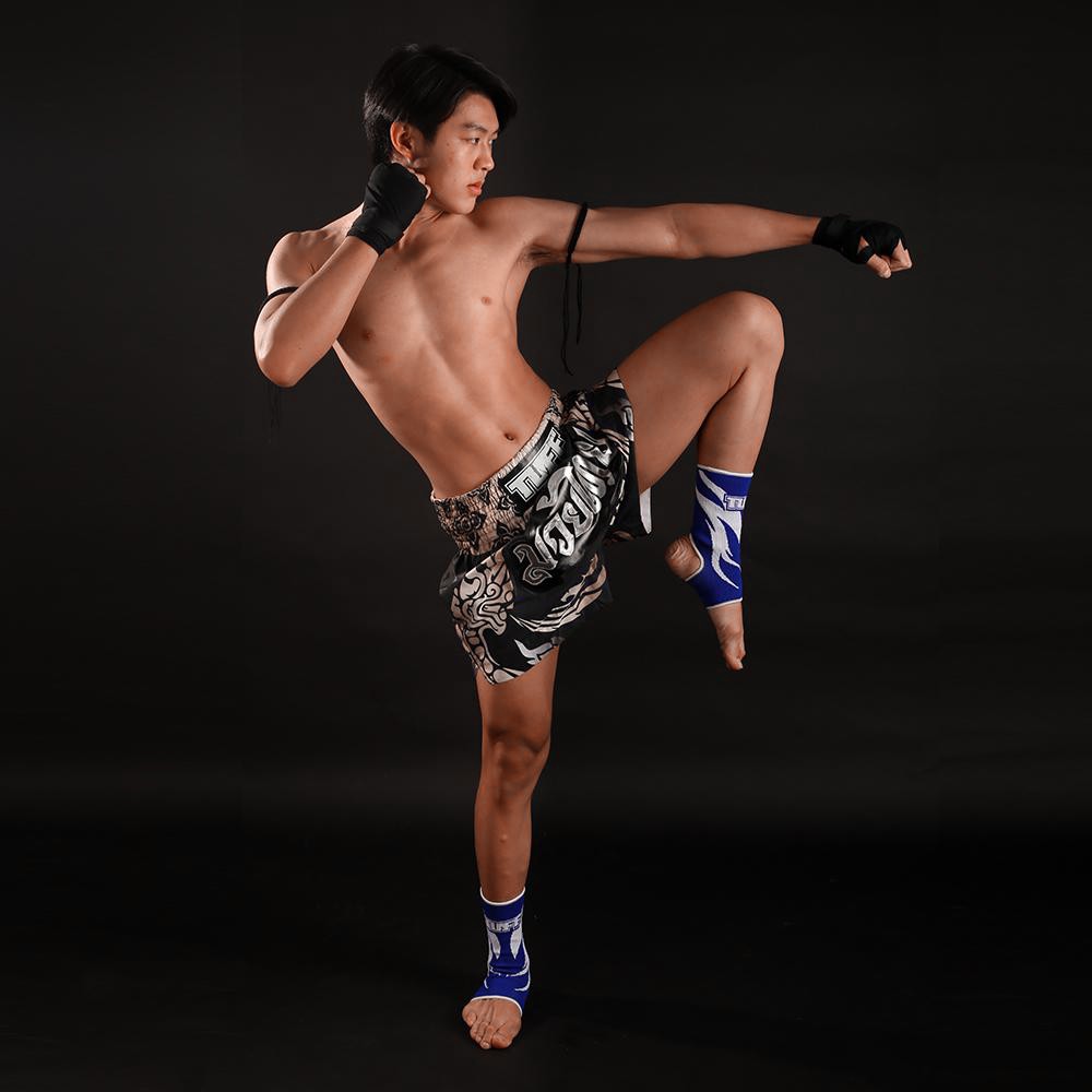 Quần Muay Thai Tuff King Of Naga Black