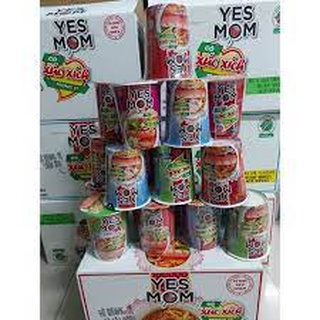Thùng 24 ly mì có xúc xích yes mom 4 vị (tôm, sườn, bò, hủ tiếu mì) 79.2gr x 24ly/ thùng