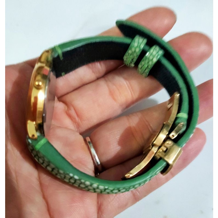 Đồng hồ nữ mặt đá opal khảm trai