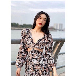 [Sẵn XS] Váy đầm maxi tay dài khoét eo hoạ tiết hoa
