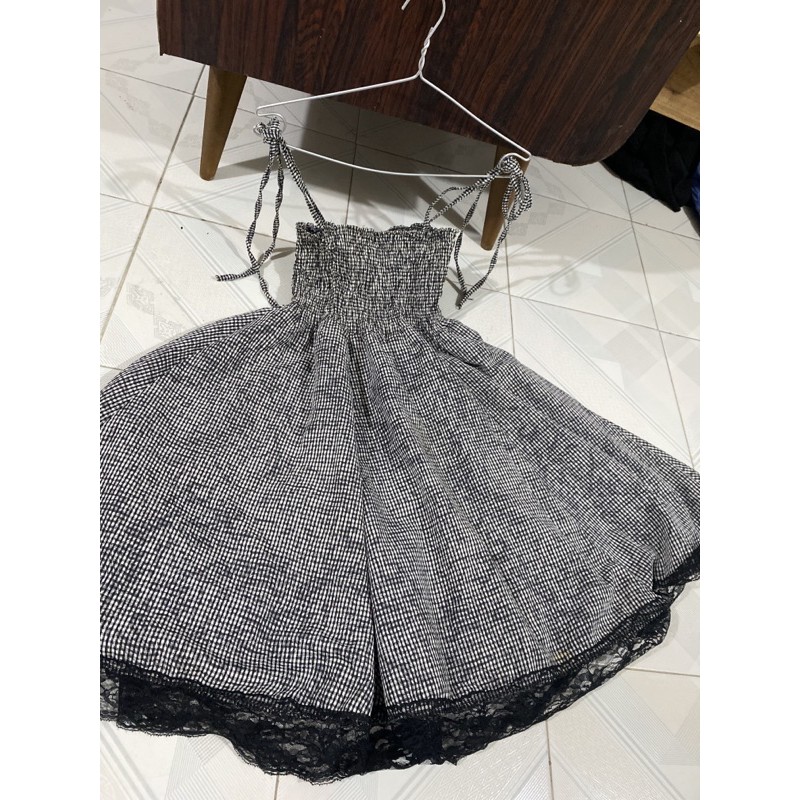 THANH LÝ TỦ ĐỒ : ĐÀM HAI DÂY CA RO NHUYỄN SIÊU XOÈ SIZE M